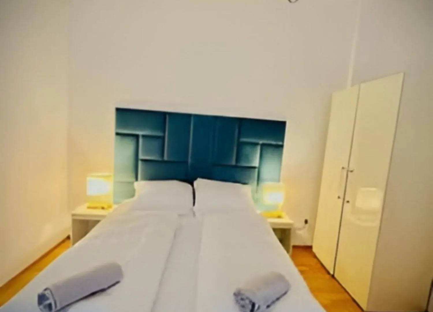 Beautiful 1 Bedroom Retreat 10 Min to Westbahnhof Wiedeń